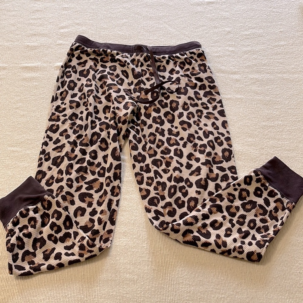 Pj Couture 2pc Leopard Print Set. P/5/A1313 - image 7